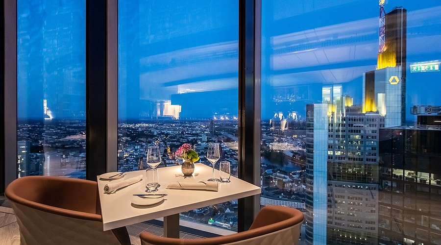 Tip #3: Main Tower Restaurant & Lounge Frankfurt